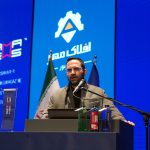 معمار نمی تواند مانند یک ابر قهرمان عمل کند!