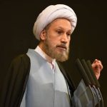 امام جمعه شیراز: نتیجه نظرسنجی‌ [موسسات غربی] نشان می‌دهد که دل‌های مردم اروپا و آمریکا، با ما همراه شده