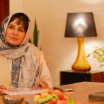 ۴ آیتم در منزل سیما تیرانداز که خانه‌اش را اصیل جلوه می‌دهد