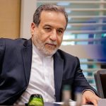 آیا ممکن است با توجه به انتخاب لاریجانی، مذاکرات به شورای امنیت ملی منتقل شود؟ / عراقچی: فکر می‌کنم در دوره جدید نیز، مذاکرات به شکل و روند سابق ادامه پیدا می‌کند