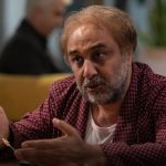 این اختلاس گران را بدهید دست من تا… | لحظه‌ای که رضا عطاران در سریال به سیم آخر زد | ببینید
