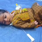 نجات نوزاد ۲۰ روزه از مرگ بر اثر گرمازدگی در مرز شلمچه + ویدئو