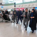 بازدید سرزده وزیر راه و شهرسازی از فرودگاه امام خمینی(ره)/ بررسی رضایت مسافران و برنامه‌های استقبال از زائران اربعین