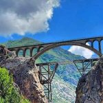 وقتی پل ورسک از دل تاریخ به زمین فوتبال می‌آید!