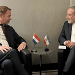 جزئیات دیدار وزرای خارجه ایران و هلند / عراقچی بر مسئولیت همه دولت‌ها برای پرهیز از همراهی یا بی‌تفاوتی نسبت به رفتار‌های قانون‌شکنانه و قلدرمآبانه تأکید کرد