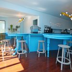 آبی‌ترین کافه تهران که انگار تکه‌ای از آسمان روی زمین است