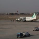 ترکیدگی لاستیک هواپیمای فوکر ۱۰۰ در فرودگاه مشهد/ این حادثه تلفات جانی نداشت