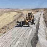 ویدیو|عملیات بهسازی و آماده سازی برای آسفالت راه روستایی اوچ بلاغ به نیاز بلاغ از توابع شهرستان قروه کردستان