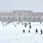 برف، معماری اصفهان را این‌شکلی زیبا و رویایی کرد