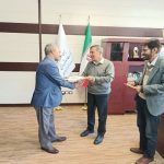 تجلیل مدیر کل از آزاده سرافراز وجانباز راه و شهرسازی استان سیستان و بلوچستان