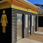 یک توالت عمومی آبرودار؛ بله! باور کنید که اینجا ایران است