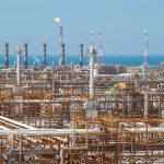 فارس به نقل از مدیران پتروشیمی‌ها: محدودیت تامین گاز طبیعی خوراکی واحدها، آغاز شده