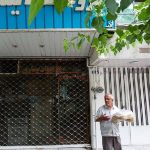 مغازه خواننده محبوب و مردمی قبل انقلاب در محله امیریه تهران