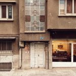 پیانو فروشی پلاک ۴۸ و خانه‌ای که مرگ را اصلا باور ندارد