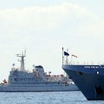 رویترز: بعد از توقیف نفتکش بزرگ ونزوئلا توسط آمریکا، بیش از ۳۰ کشتی تحریم‌شده دیگر در معرض توقیف قرار دارند / ممکن است کشتی‌های «ناوگان سایه‌ای» که تحت تحریم هستند، طی روزهای آینده از آب‌های ونزوئلا خارج شوند / ناوگان جهانی «تاریک» شامل ۱۴۲۳ نفتکش است که ۹۲۱ فروند آن‌ها تحت تحریم قرار دارند